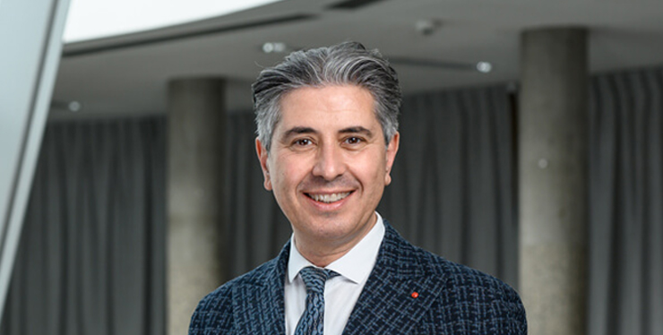 20230601-China_Microsite-Faculty-Stephane_Girod-740×374 - IMD Business School