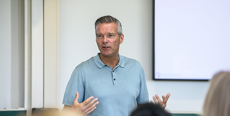 20230719-GCDBT-Overview-About-Small_Card-740×374 - IMD Business School