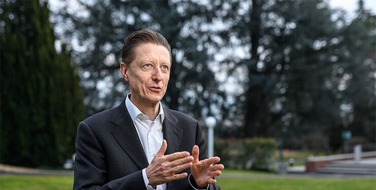 20230821-GBC-About-small-card-740×374-comp - IMD Business School