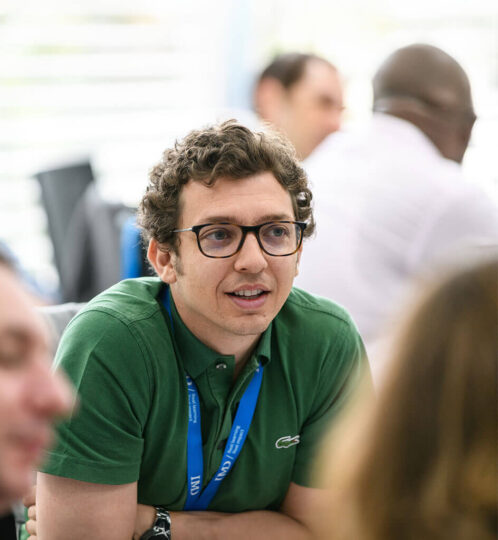 20231002-YourClass-590×640-x2-944×1024 39 - IMD Business School