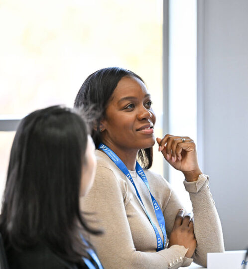 20231002-YourClass-590×640-x2-944×1024 42 - IMD Business School