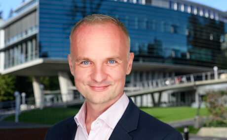 20240328-Faculty-Misiek_Piskorski-Card-740x374 - IMD Business School