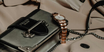 20250110-R-K-article-How-luxury-brands-can-build-strategic-resilience-in-2025-740×374 - IMD Business School